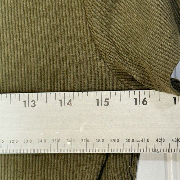 Bebe Olive Green Ribbed Rhinestone Logo Tee Shirt Top L Y2K Glam Stretch Bling - Picture 3 of 8